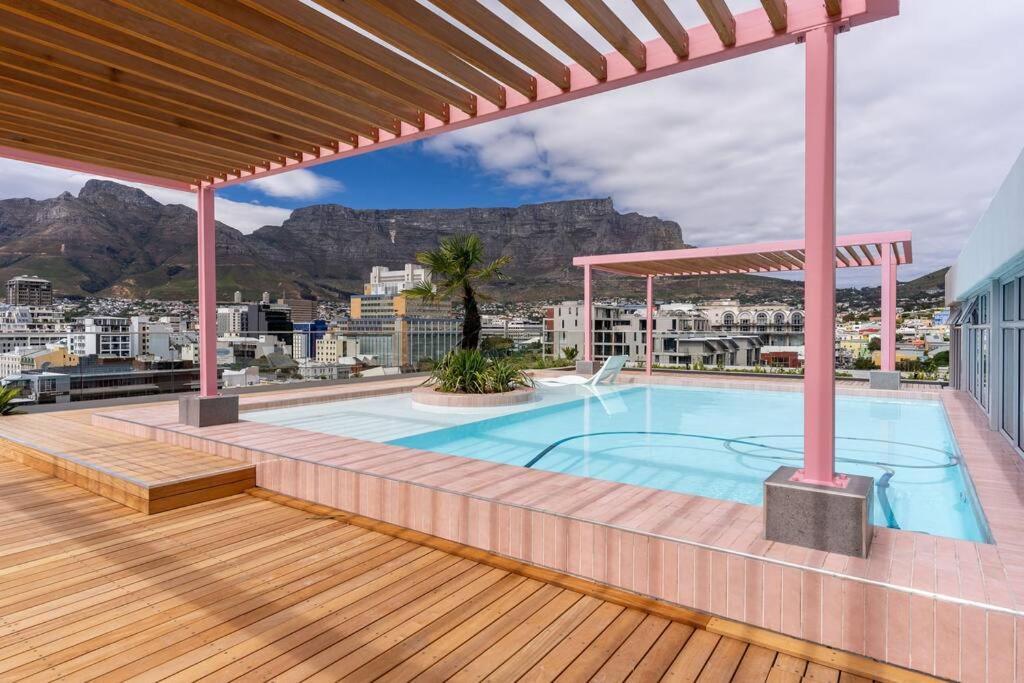 The Rose404: Aprt With Iconic Mountain Views Apartamento